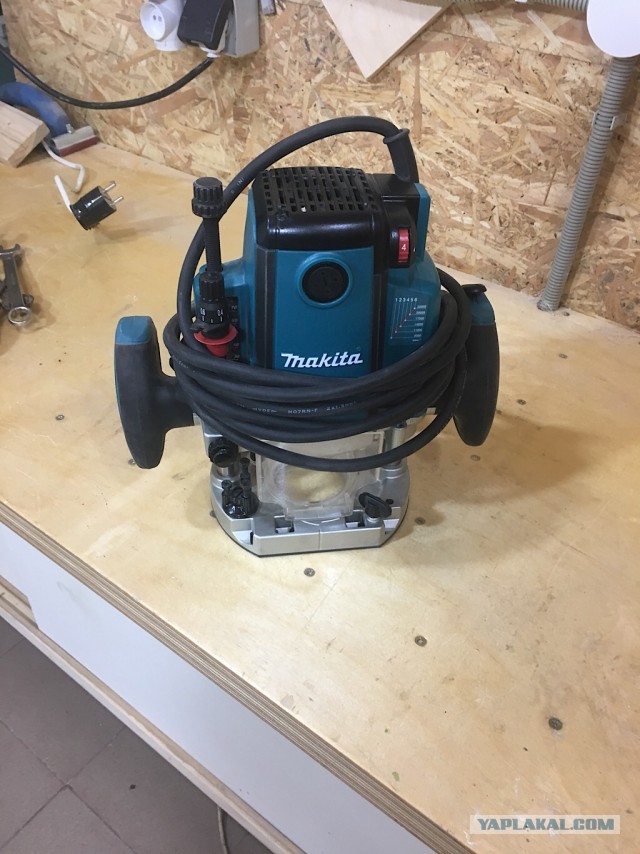 Фрезер makita rp2301fc