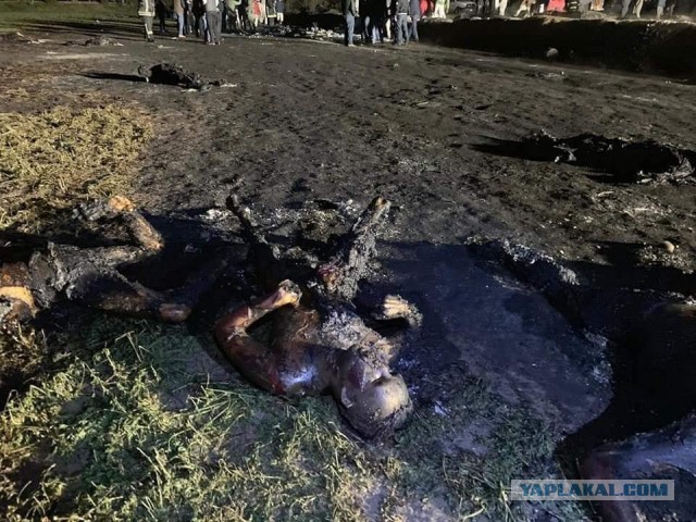 В Мексике больше 20 человек погибло при взрыве на трубопроводе неподалеку от города Тлауэльильпан