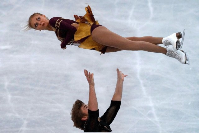 Фотожаба: Фигуристка