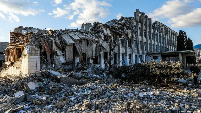 Параллельный мир, в котором ты был,  где время шло по-другому.