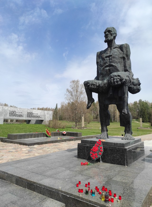 Накануне Дня Победы