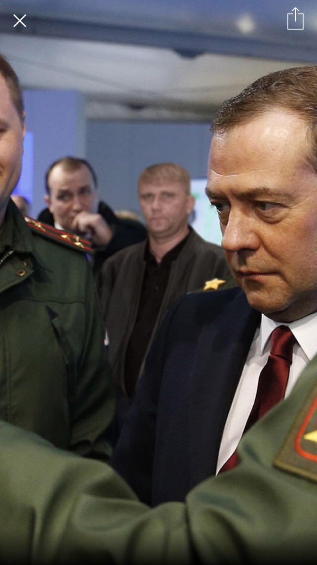 МОК опубликовал обновленный состав комиссии спортсменов, в нем осталась Елена Исинбаева.