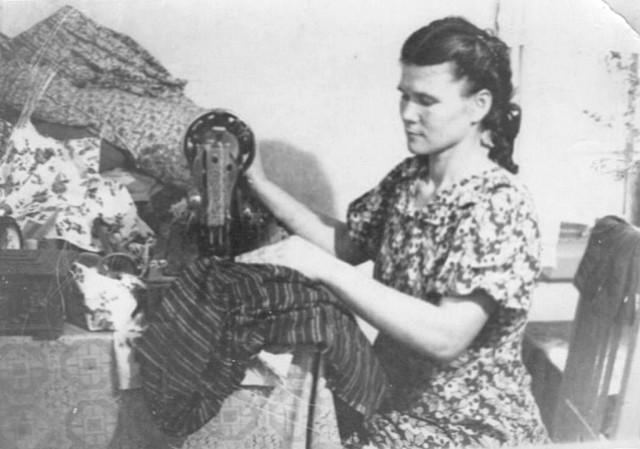 Фотографии из прошлого нашей страны - 54