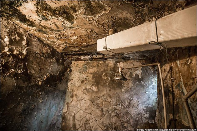Добро пожаловать в Ад. Как живут в Баку беженцы из Карабаха