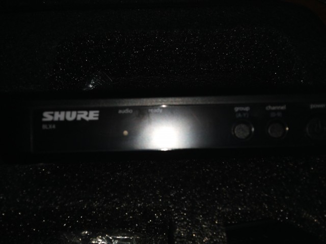 Продам радиосистему Shure