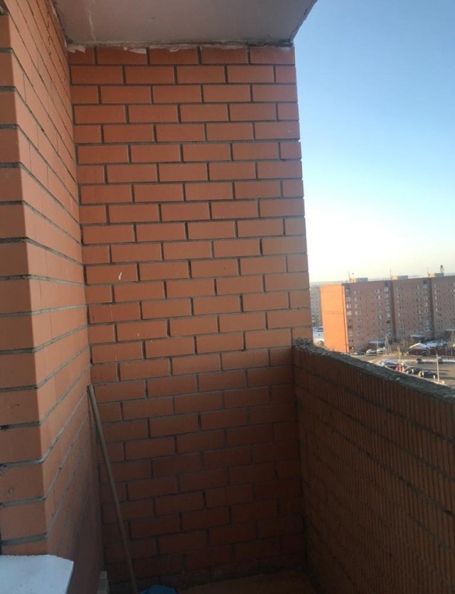 Предлагаем остекление и отделку балконов и лоджий в г. Москве и Московской области