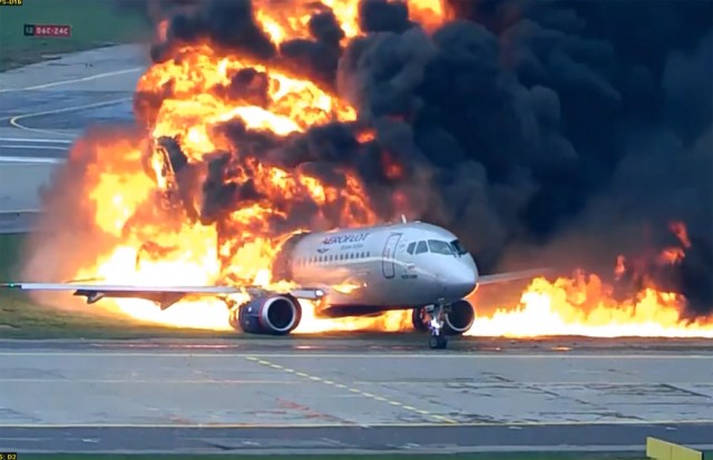 Чемезов допустил проведение народного конкурса на новое имя для Superjet