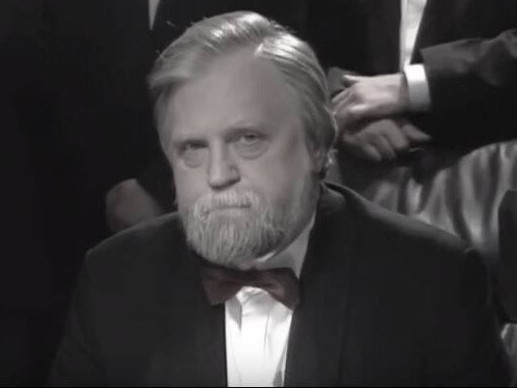 Умер журналист, литератор и экс-игрок «Что? Где? Когда?» Александр Бялко, сообщает ТАСС со ссылкой на его дочь.