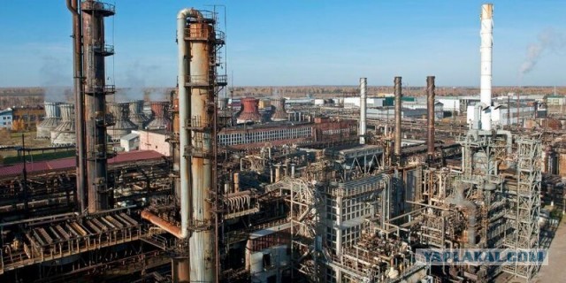 Прокуратура хочет изъять «Саянскхимпласт» у семьи экс-депутата Круглова