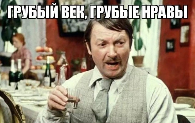 В Венесуэле на улице встретились жена и любовница одного мужчины, схватились за ножи и устроили бой