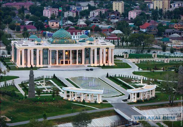 Уборка парка у дворца Кадырова обойдется бюджету в 34 миллиона рублей