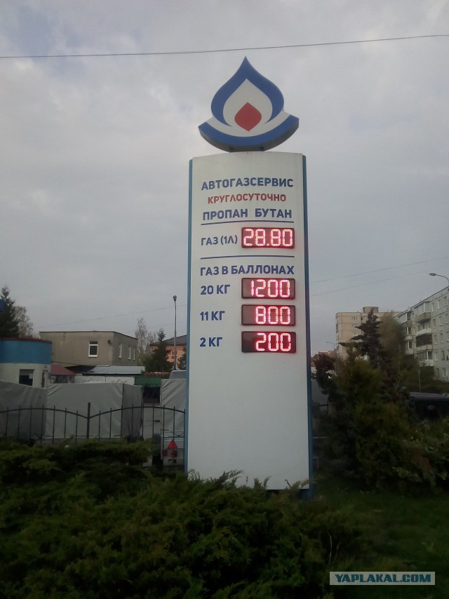Топилин: Вы не умеете радоваться хорошим новостям, зарплаты растут