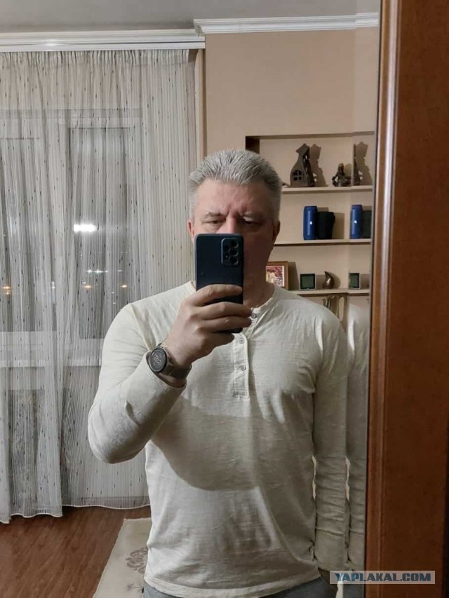 "Я лысый, бородатый, брутальный дядька..."