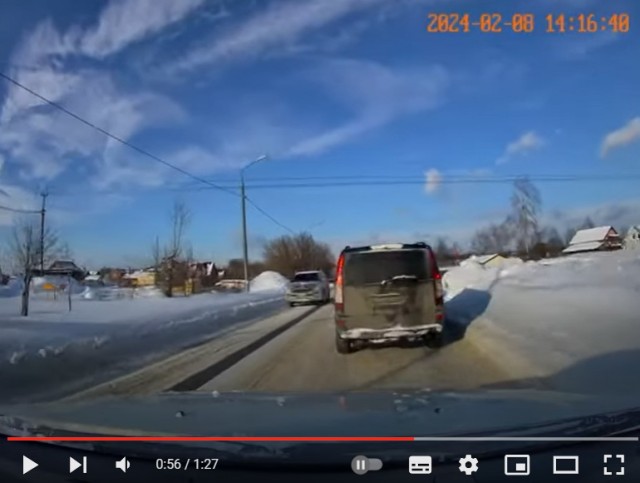 Зря вы не выезжаете в такую прекрасную погоду!