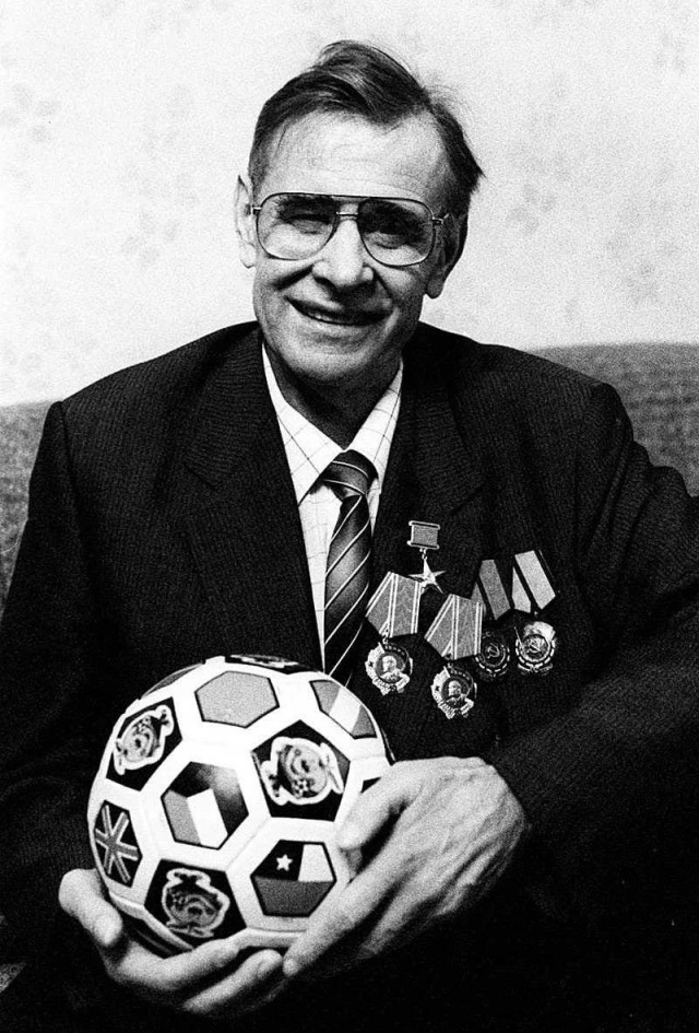 Люди прошлого столетия