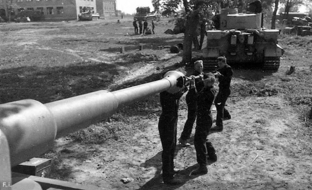 10 ударов 1944 года. Уточнения.
