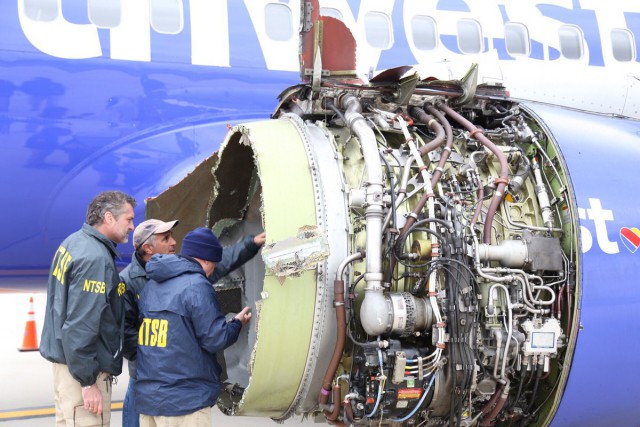 Авиапроисшествие с Boeing 737-700 в США