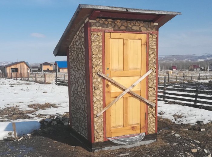 Строительство тёплого дома из дровишек