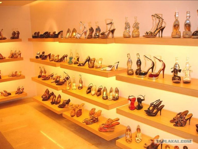 Обувное производство в Индии (25 фото)