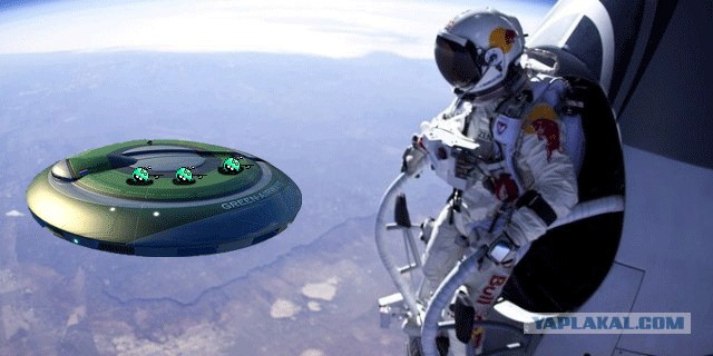 Фотожаба - прыжок Баумгартнера