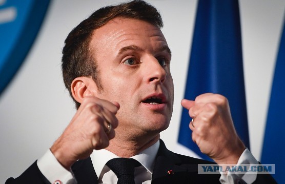 Макрон: Европа будет наращивать поставки вооружений Украине до полной победы над Россией