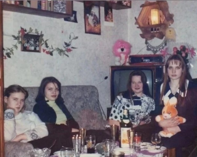 1993 год России в фотографиях: генерал Руцкой, бомбилы и новые русские