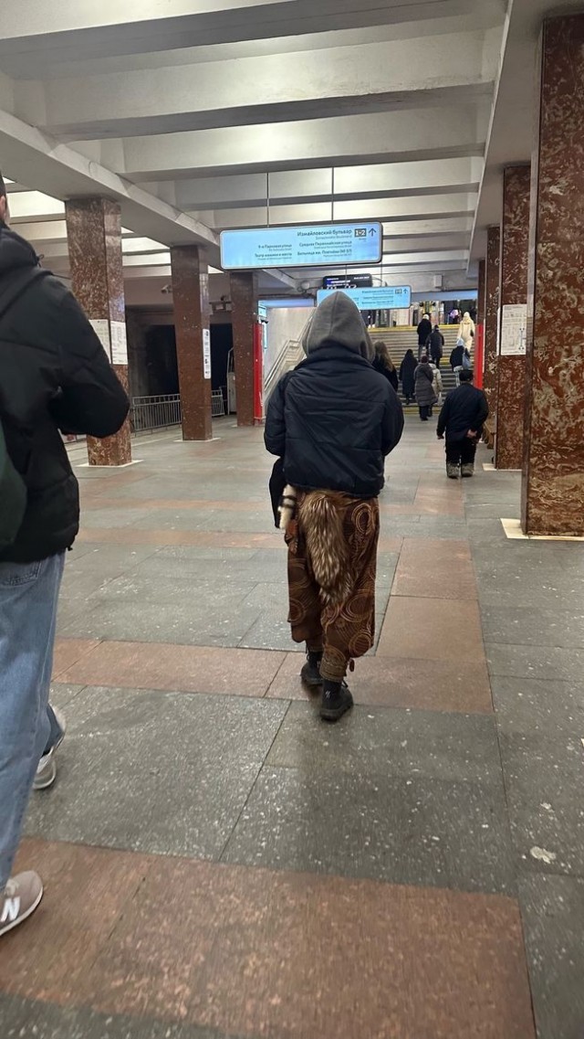 Модники из российского метро