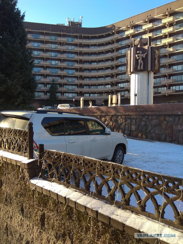 Алматы, Узбекистан, ноябрь 2017 года