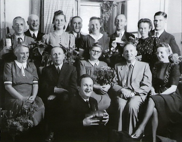 История в фотографиях