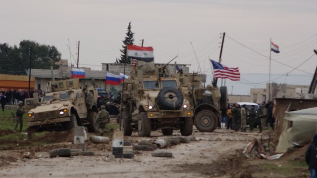 CNN Россия нанесла первый авиаудар в Сирии - 4