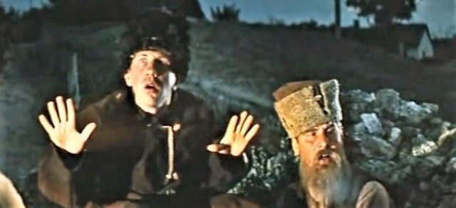 Мужчина из Казахстана с третьей попытки, но все же женился на секс-кукле