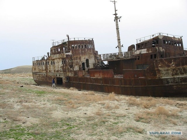 Здесь когда-то было море (28 фото+видео)