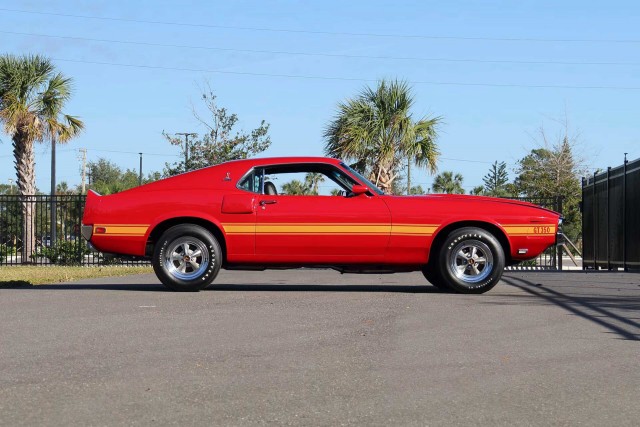 60 лет Shelby Mustang. Красивых автофото пост к юбилею