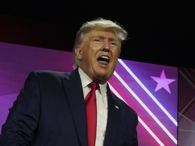 Саудовская Аравия и члены ОПЕК+ игнорируют призыв Трампа снизить цены на нефть