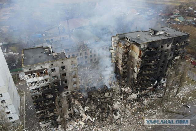 Памятник Немцову в центре Москвы ставить не будут!