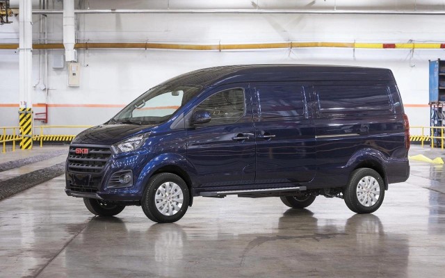 АвтоВАЗ объявил о запуске нового российского бренда коммерческих автомобилей SKM