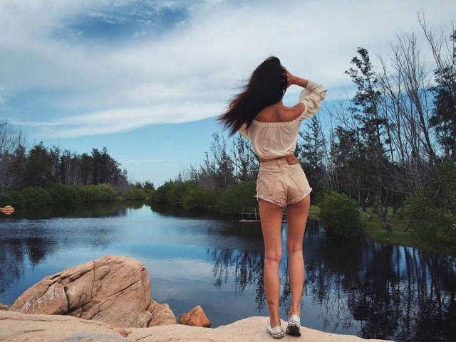 Красивые девушки в шортиках