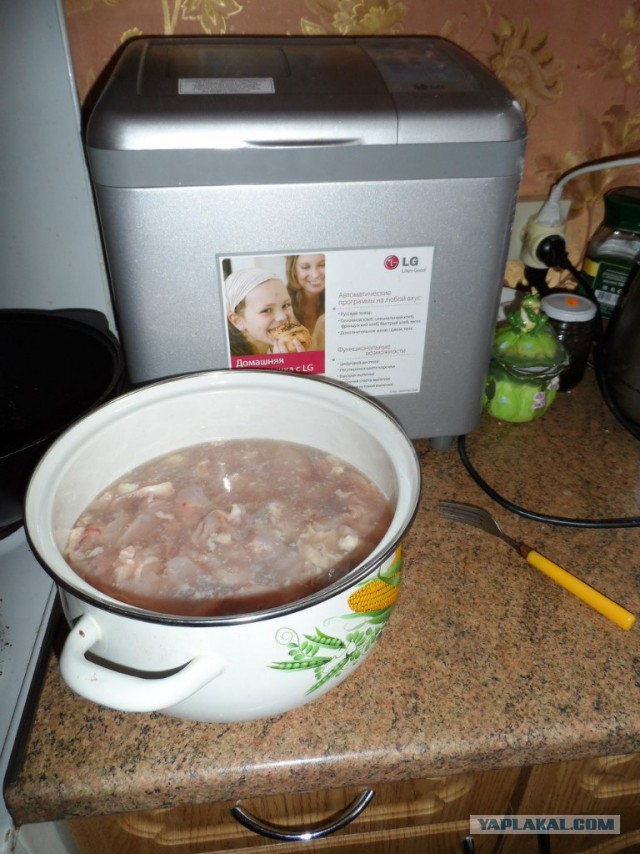 Куриные колбаски с гречей и котлетки