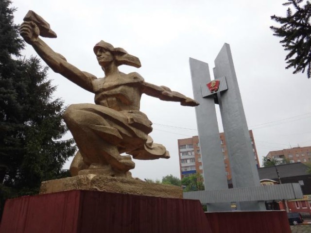 Памятники, которые иначе воспринимаются народом