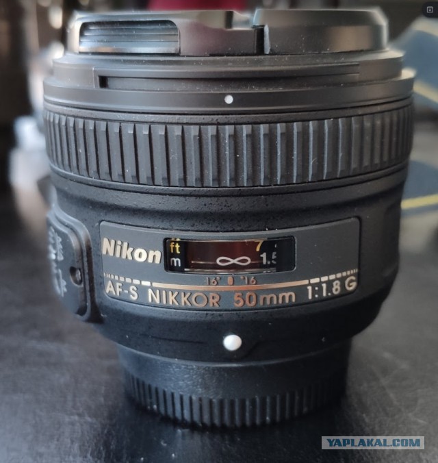 Продам Nikon D90 с допами