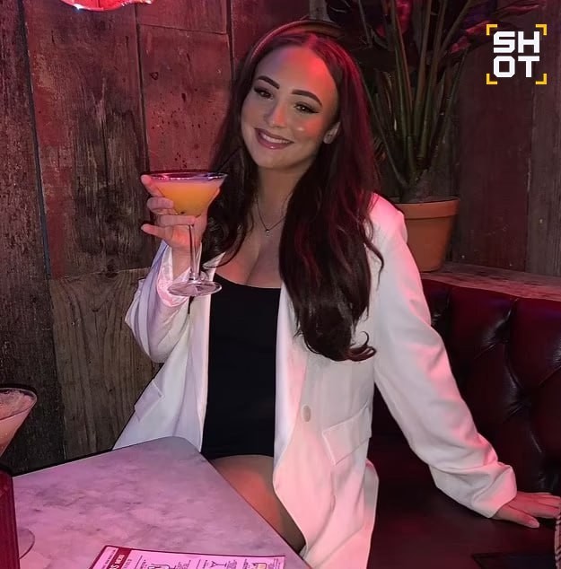 Две туристки умерли на Шри-Ланке, отравившись средством от клопов, которым опрыскивали их комнату в местном хостеле