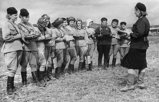 Фотограф Евгений Халдей