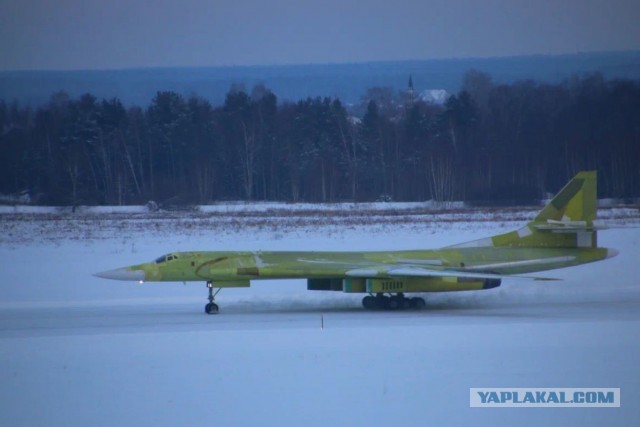 Стратегический ракетоносец Ту-160М вернулся в серийное производство