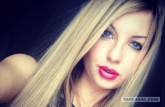 Упавшая с девятого этажа ледяная глыба убила девуш