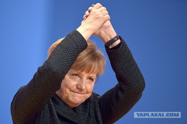 Меркель потребовала отменить соцпособия для мигран