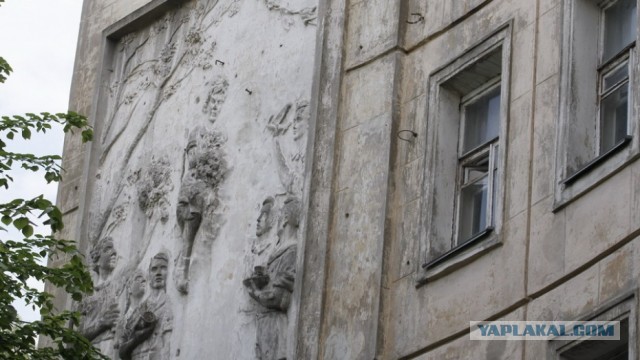 В центре Воронежа сняли триколор
