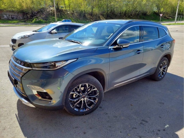 Kia Sportage в новом поколении получил замысловатый экстерьер