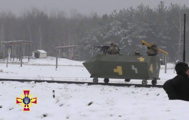 Пуск ПТУР «Корнет» с УАЗ «Патриот»