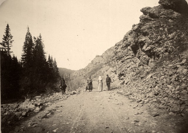 Сибирские казаки на службе и дома. Альбом 1911 года
