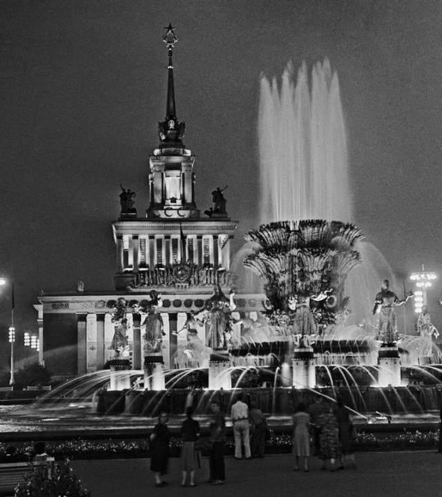 Москва и москвичи. Двадцатый век. 11.07.24